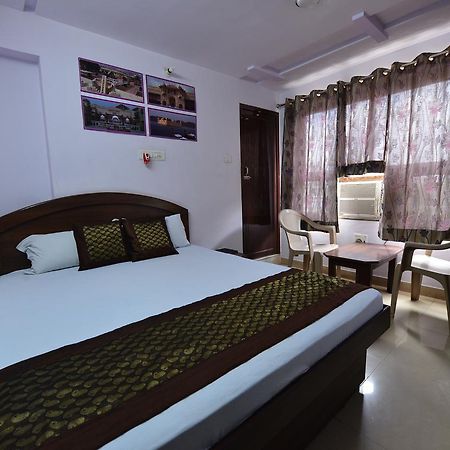 Hotel Mohit Palace Dzsaipur Kültér fotó