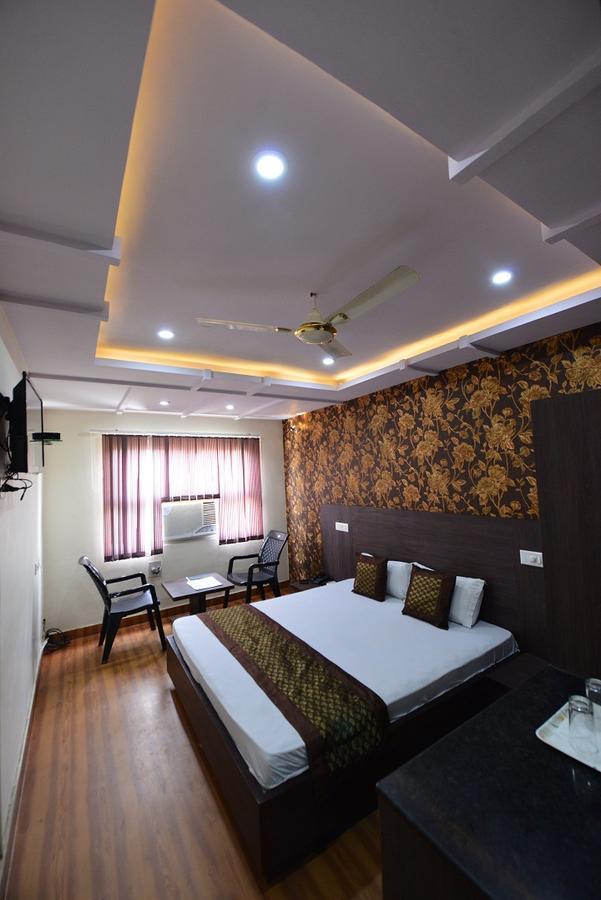 Hotel Mohit Palace Dzsaipur Kültér fotó